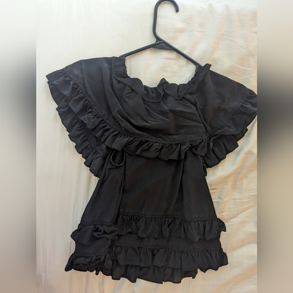Tibi size 0 small 100% silk black blouse cropped